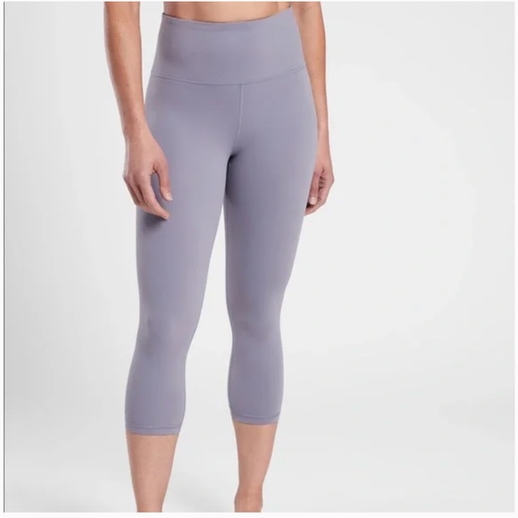 Athleta Elation Capri - Picture 1 of 4